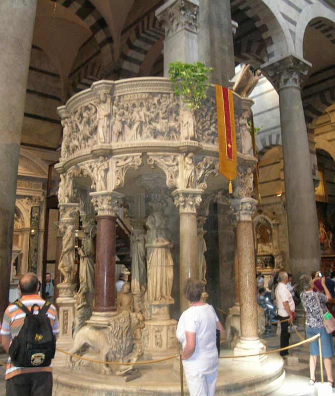 DSCN1798 combined.JPG - another view of the pulpit in the Cathedral -- from 1302-1310